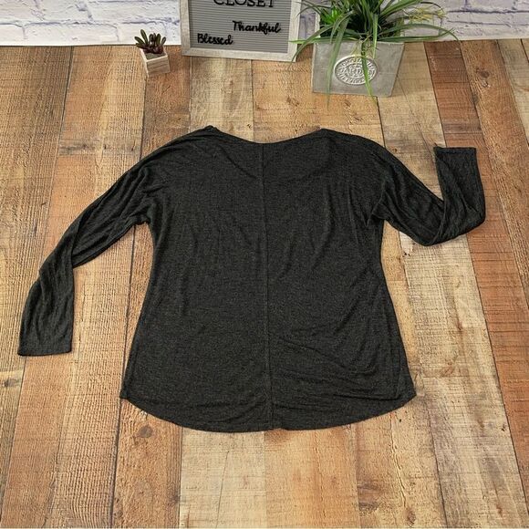 Everlane Grey Long Sleeve Top rayon size S - Picture 6 of 12